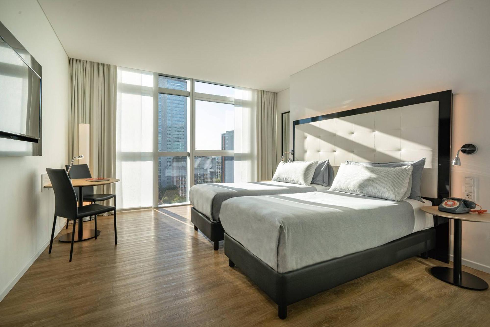 Innside By Melia Milano Torre Galfa — Foto 1